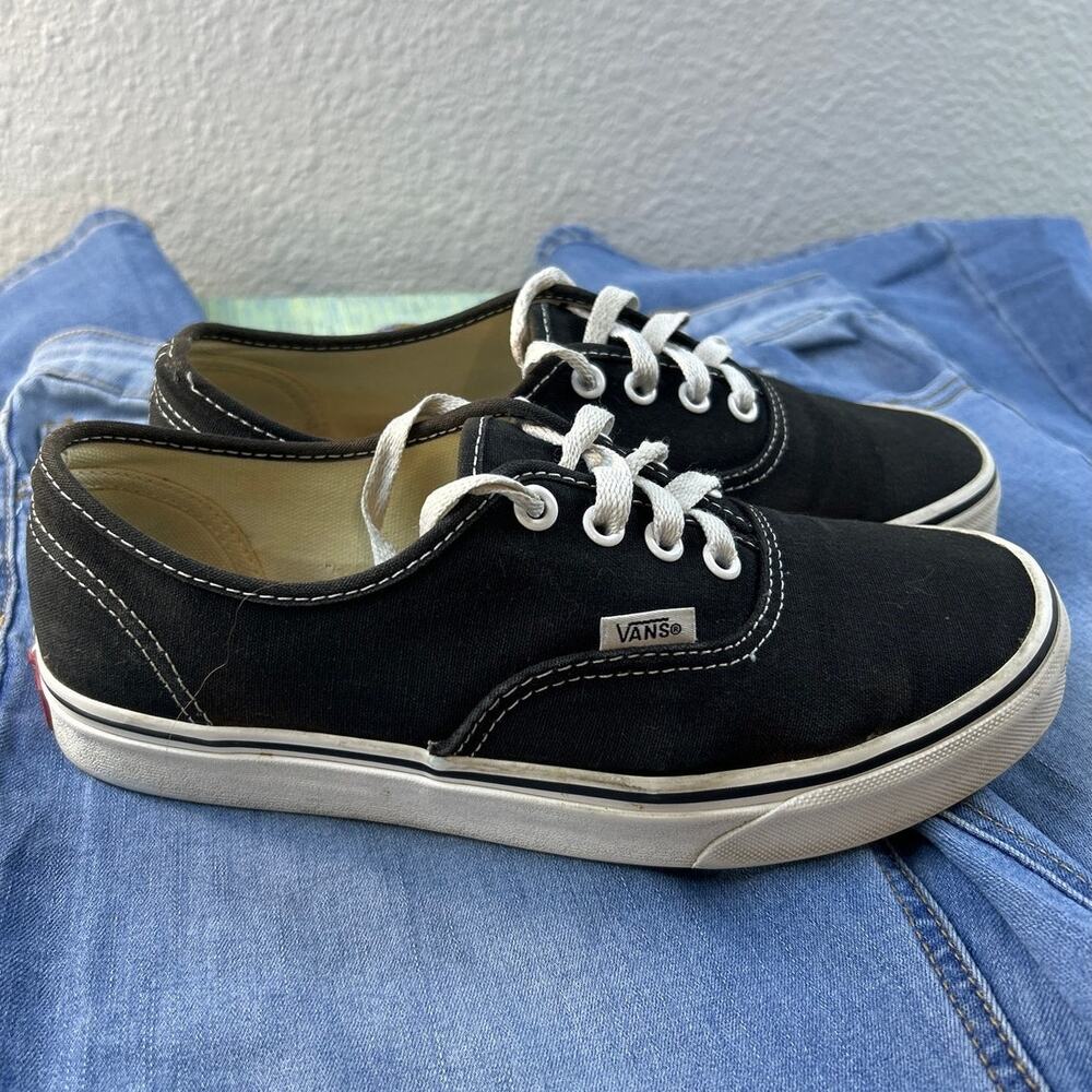 Womens Vans Authentic Black Canvas Sneakers Size 7.5